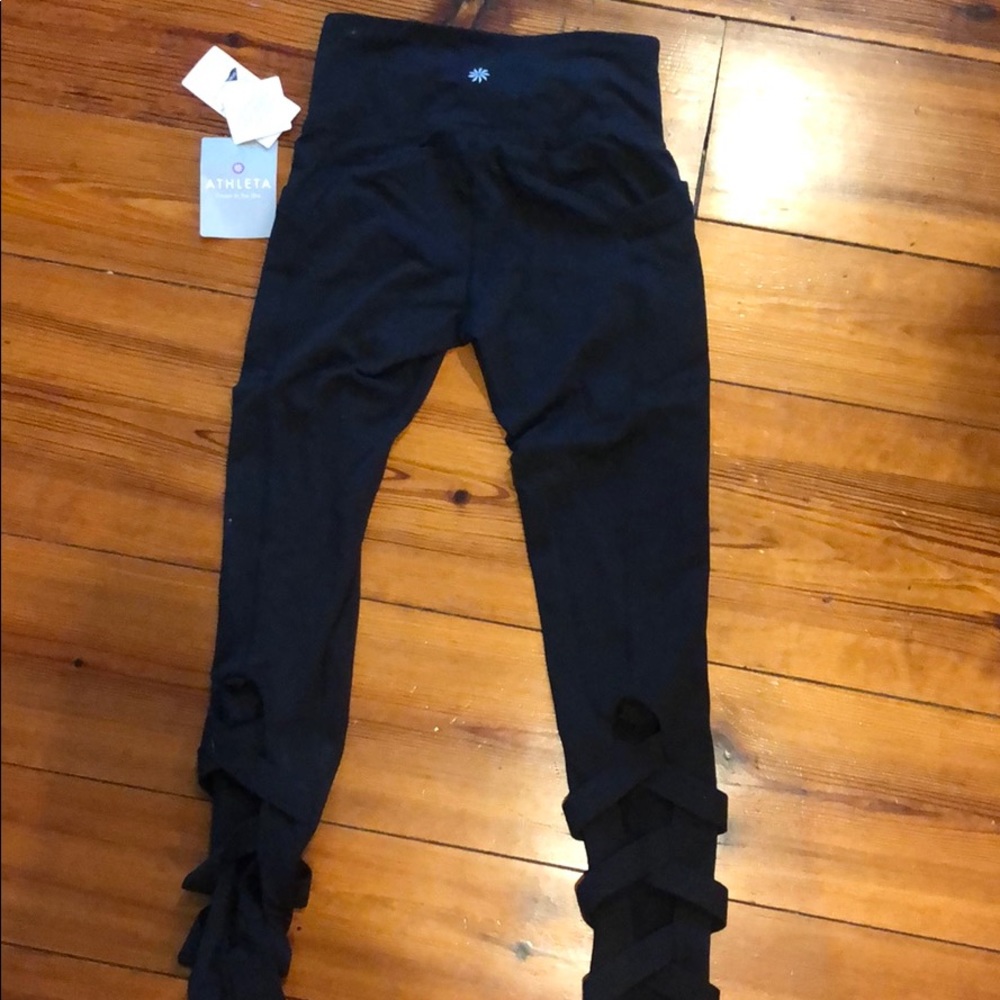 Athleta high rise black cut out leggings. Tags on